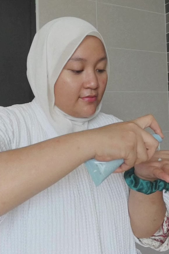 Aqua Boost Barrier Repair Moisturizer